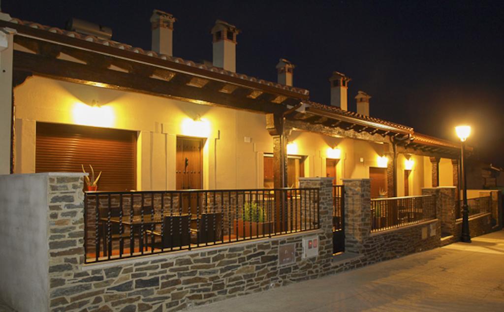 Apartamentos Rurales El Calama Zarza De Granadilla Habitación foto